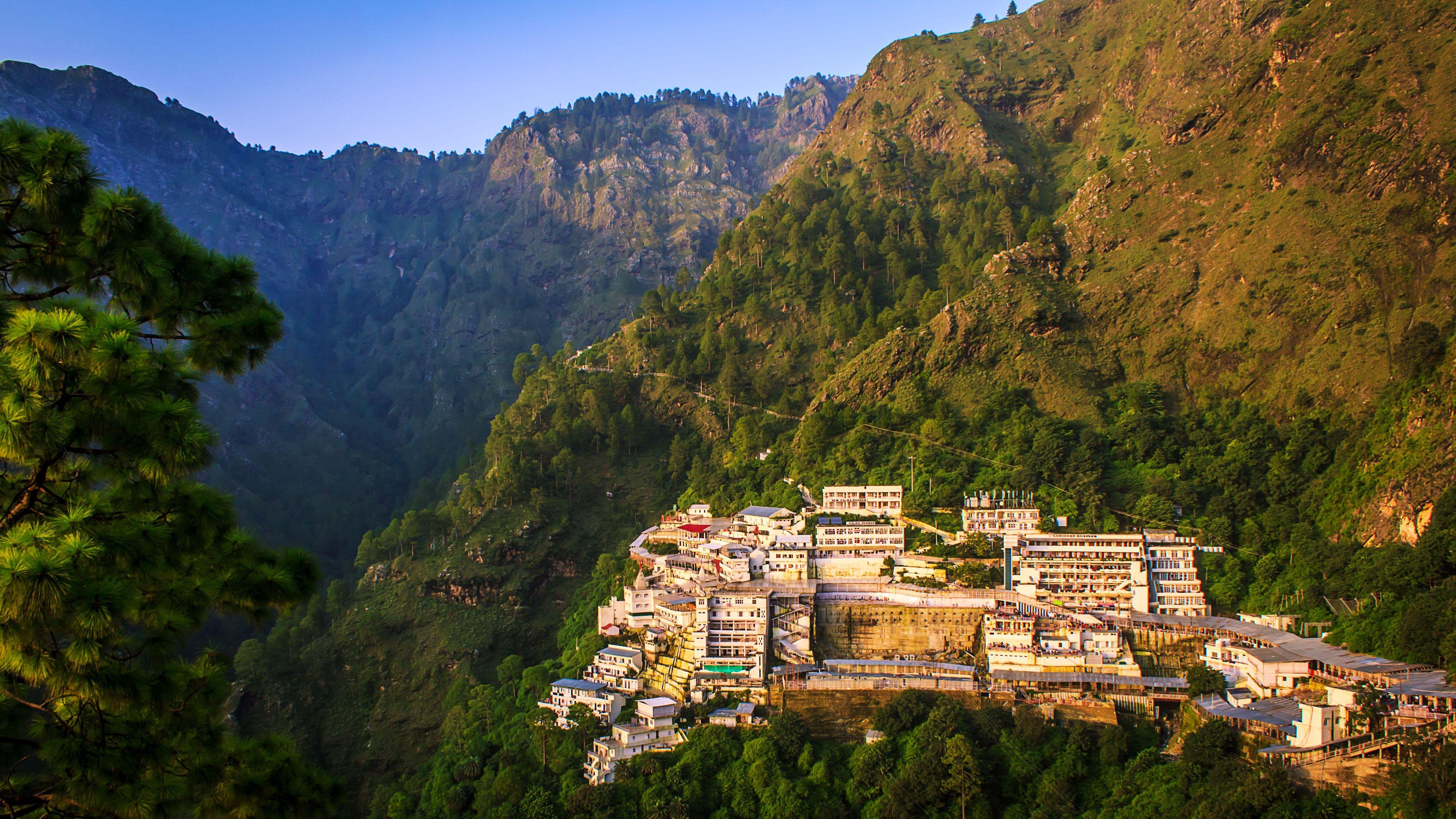 Vaishno Devi Festival & Divine Pilgrimage Tour